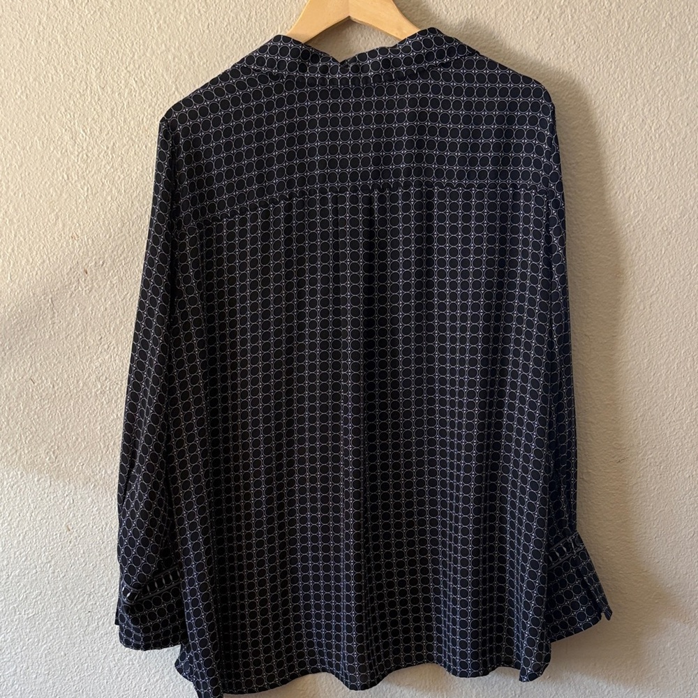 Max Studio 2X Black White Geometric Blouse Button Front Plus Size Top - Picture 7 of 10